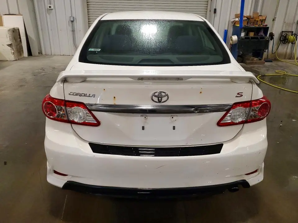2013 TOYOTA COROLLA S  
