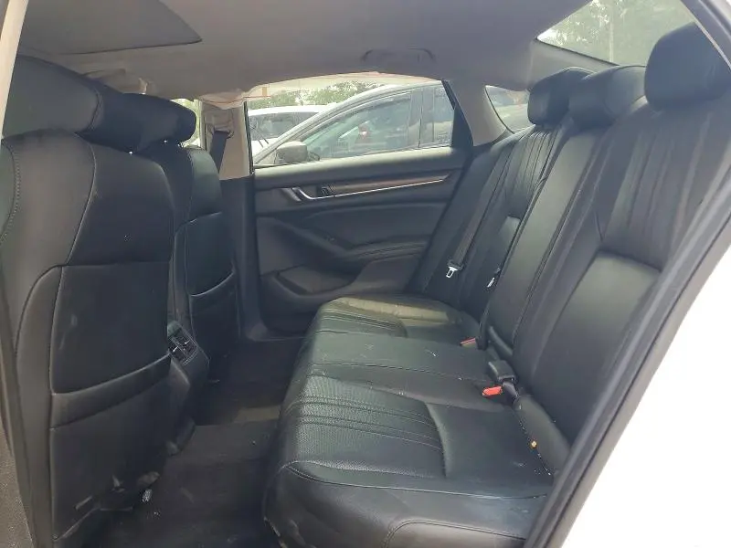 2020 HONDA ACCORD TOURING  