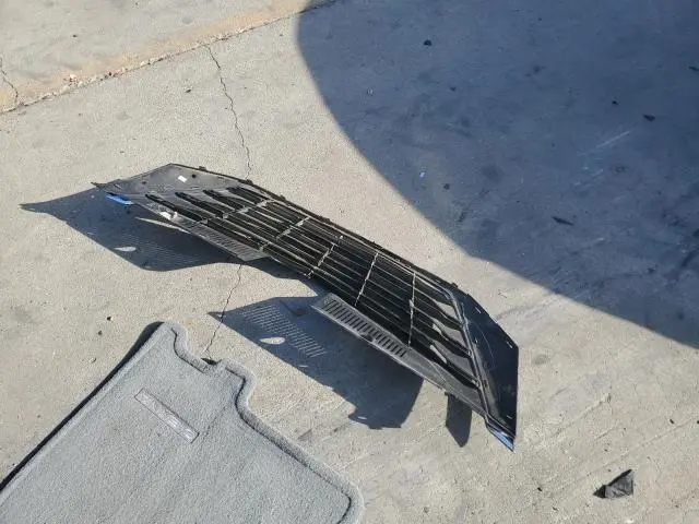 2012 TOYOTA SIENNA LE  