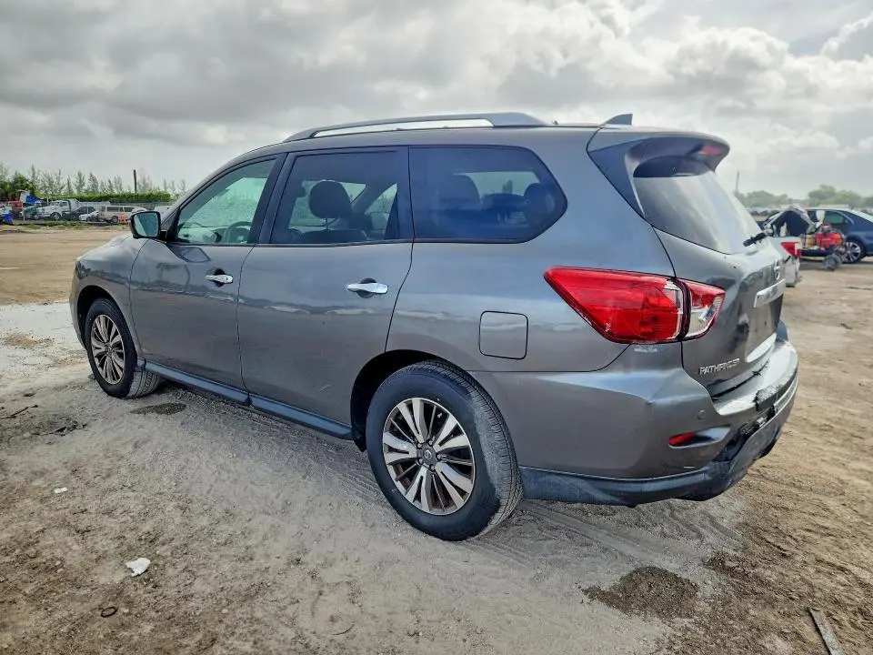 2020 NISSAN PATHFINDER SL  