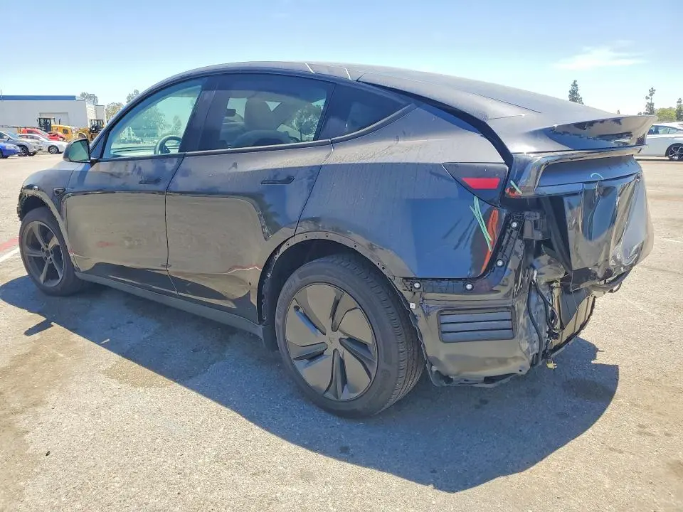 2026 TESLA MODEL Y   