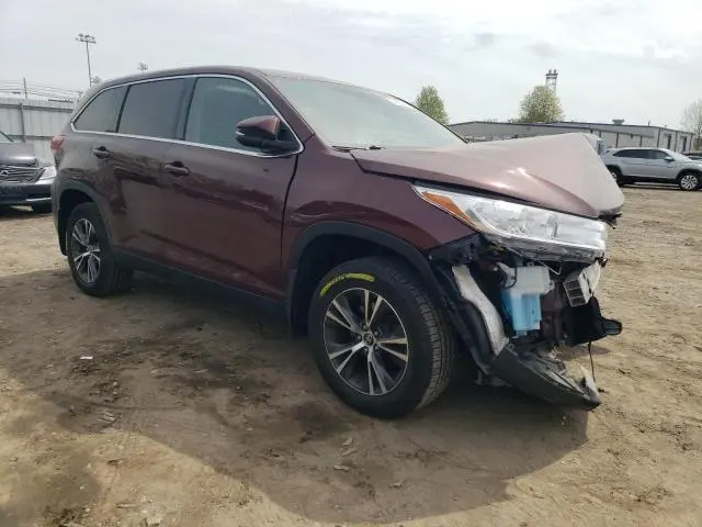 2019 TOYOTA HIGHLANDER LE  