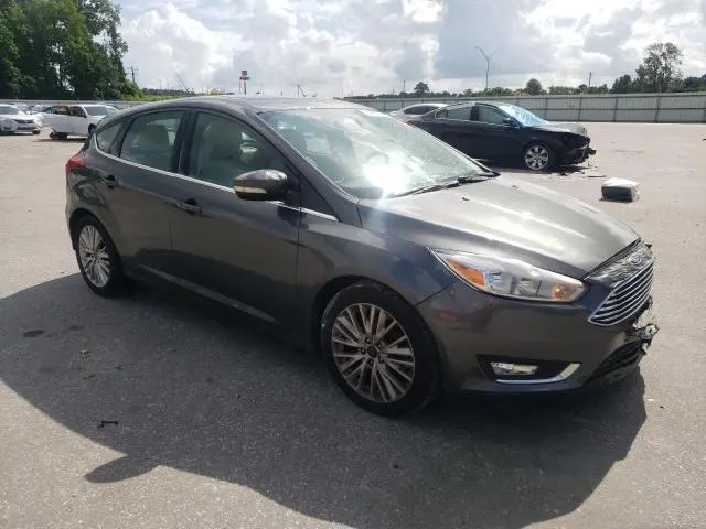 2018 FORD FOCUS TITANIUM  