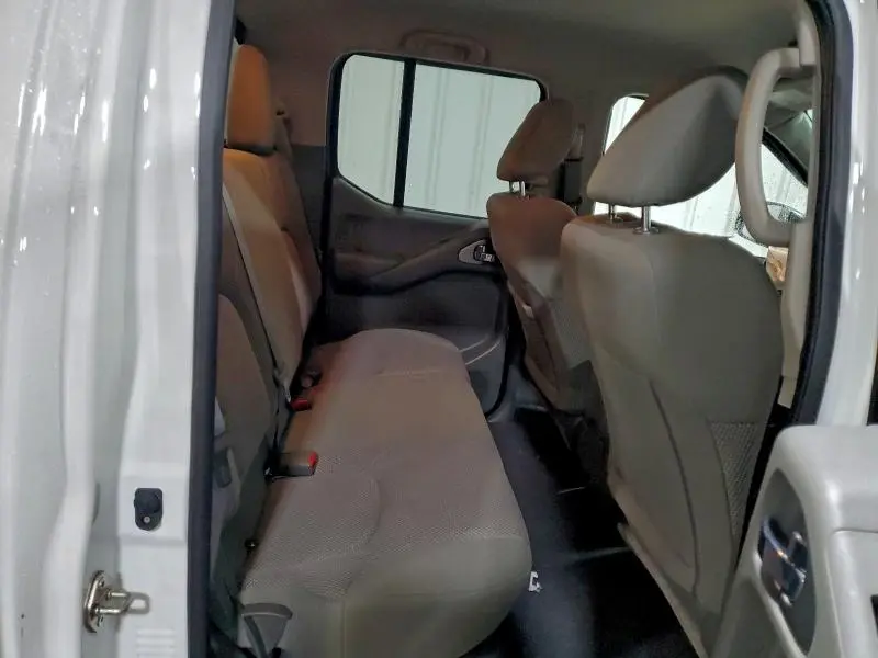 2019 NISSAN FRONTIER S  