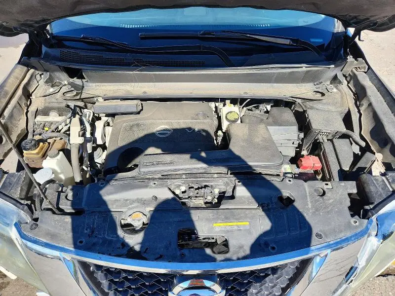 2015 NISSAN PATHFINDER S  