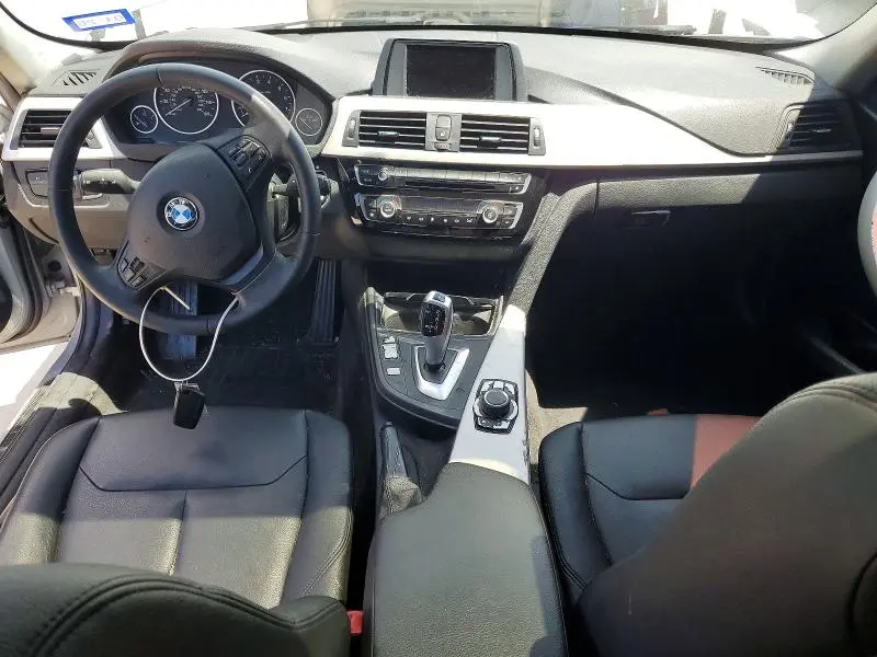 2017 BMW 320 I  