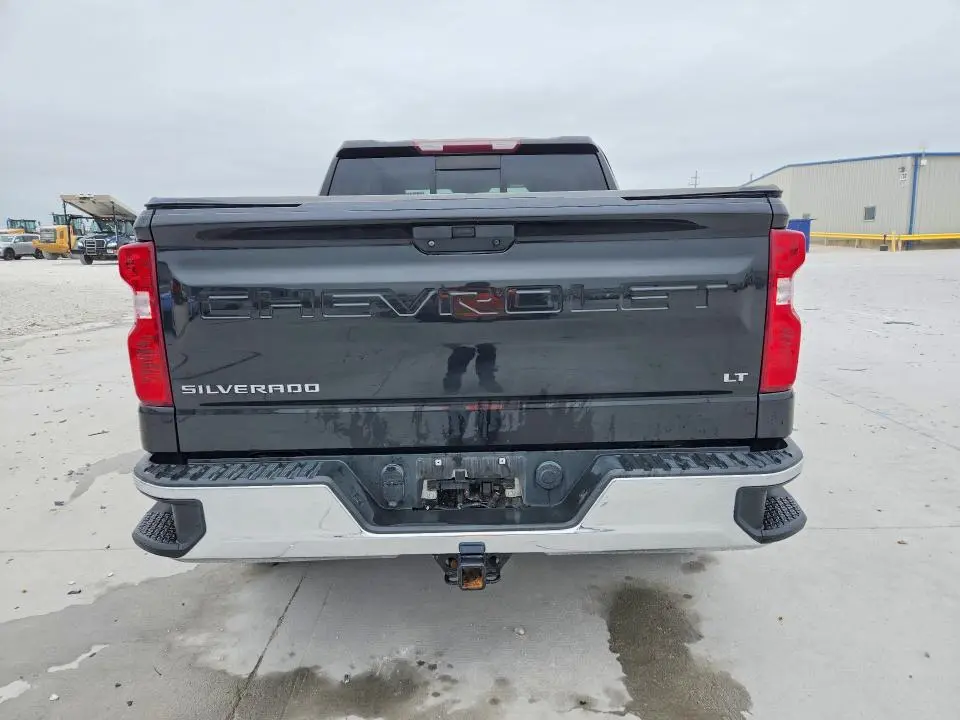 2021 CHEVROLET SILVERADO C1500 LT  