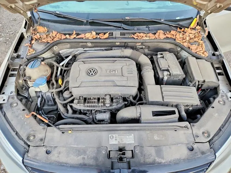 2014 VOLKSWAGEN JETTA SE  
