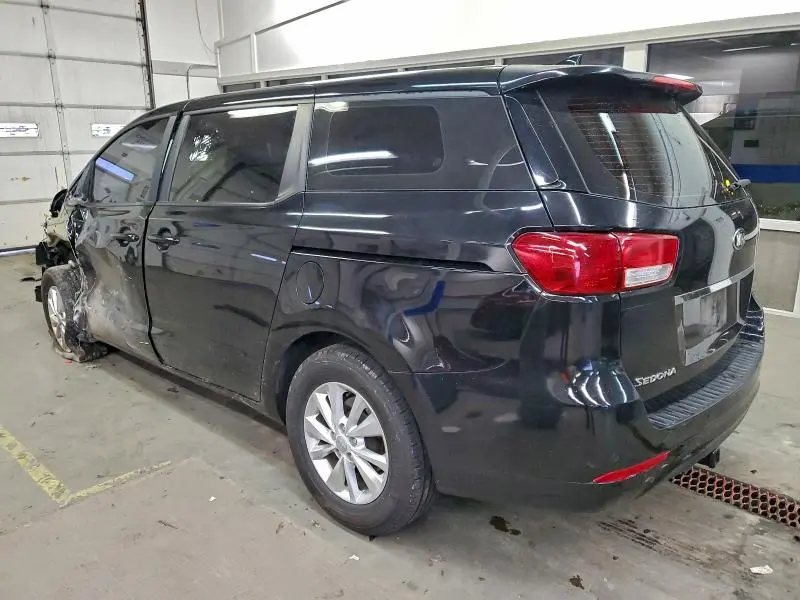 2015 KIA SEDONA L  