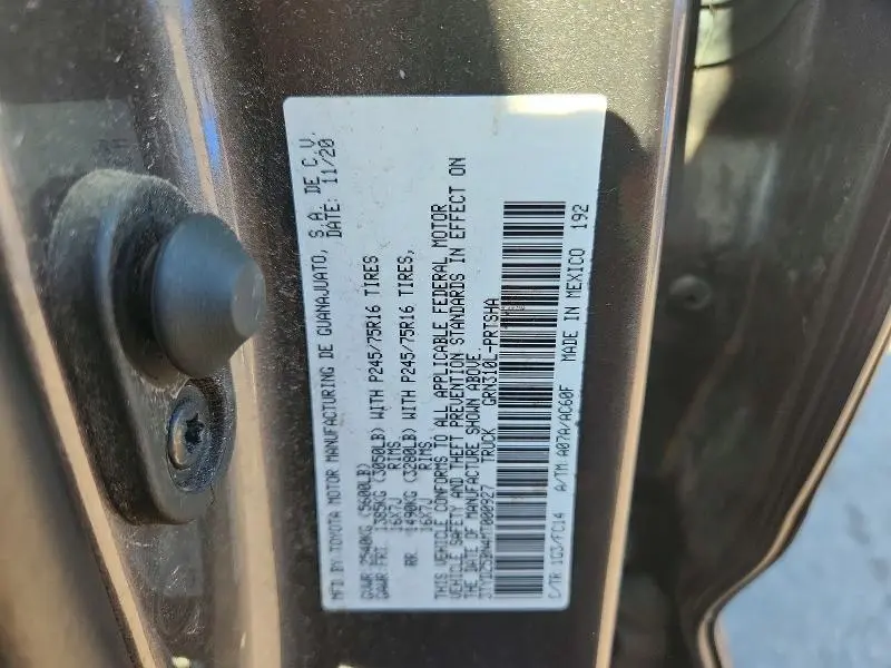 2021 TOYOTA TACOMA SR5 V6  