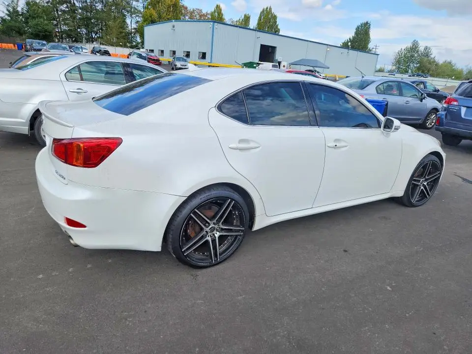 2010 LEXUS IS 250 BASE  