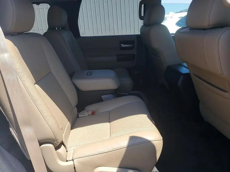 2012 TOYOTA SEQUOIA PLATINUM  