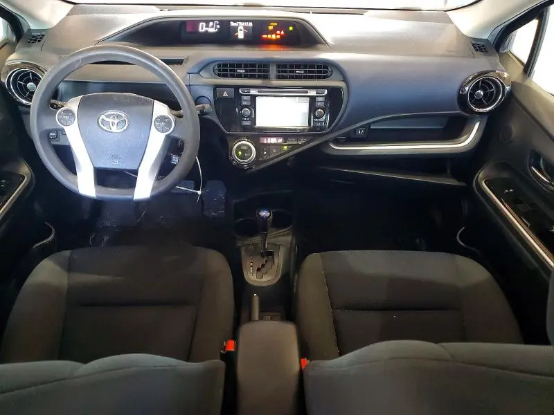 2015 TOYOTA PRIUS C TWO  