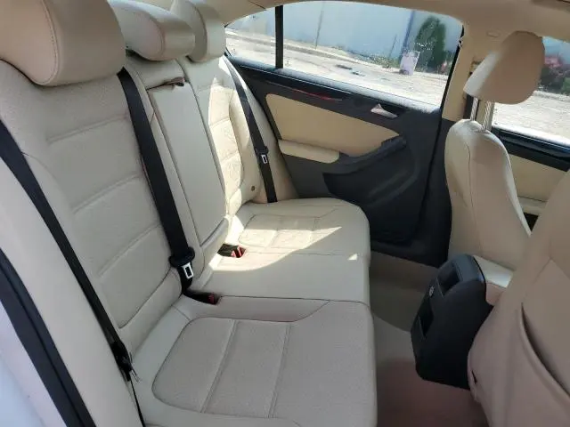 2015 VOLKSWAGEN JETTA TDI  