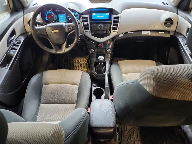 2012 CHEVROLET CRUZE LS  