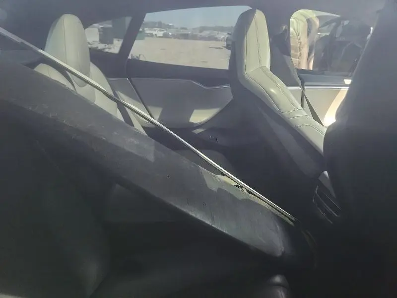 2015 TESLA MODEL S 70D  