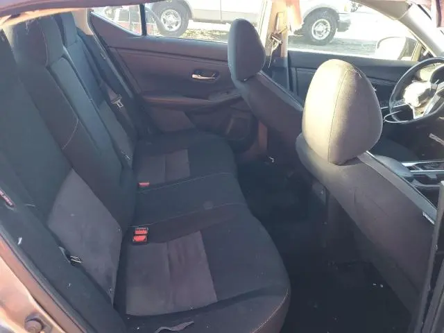 2022 NISSAN SENTRA SR  