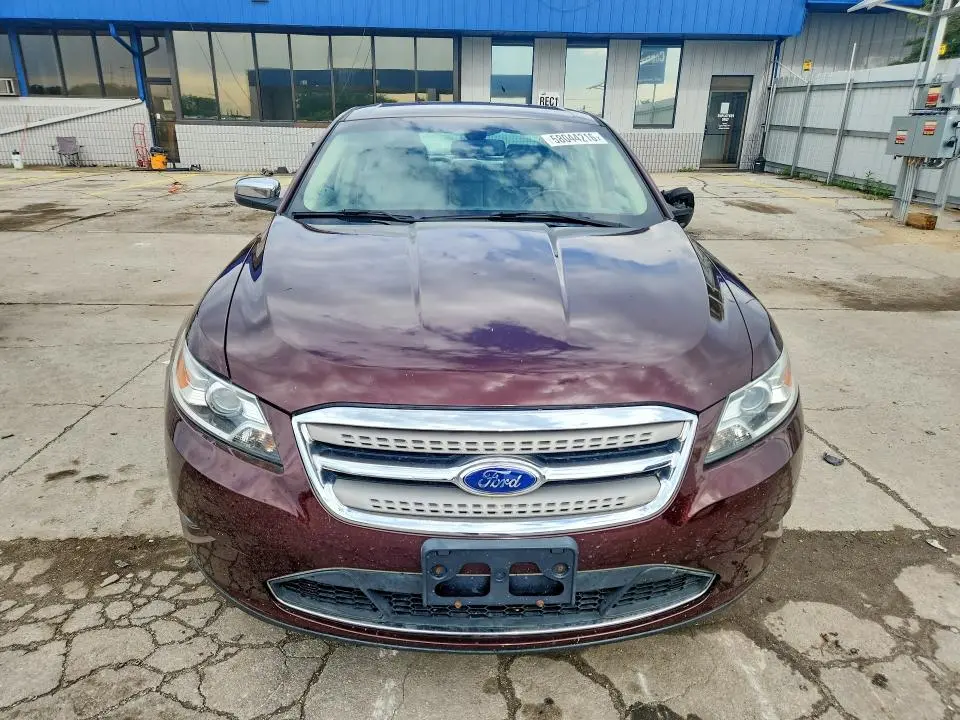 2010 FORD TAURUS LIMITED  