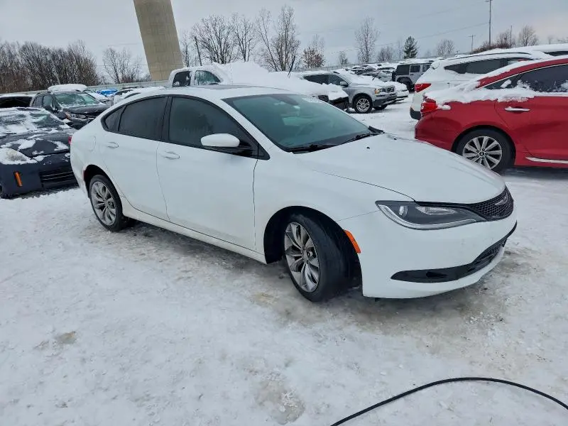2016 CHRYSLER 200 S  