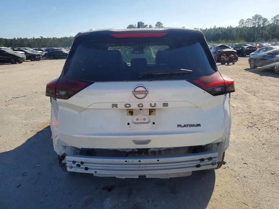 2024 NISSAN ROGUE PLATINUM  