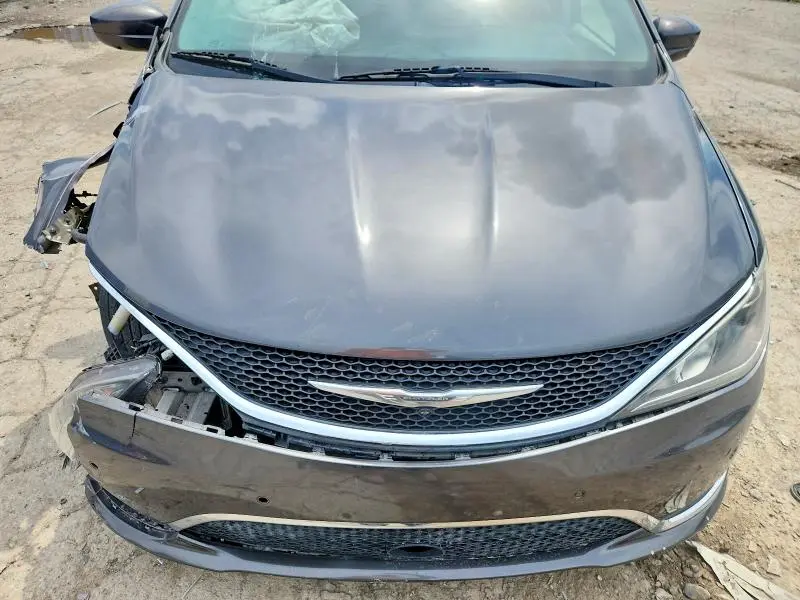 2017 CHRYSLER PACIFICA TOURING L PLUS  