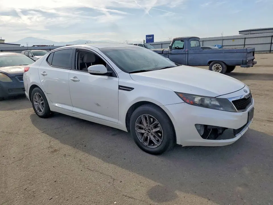 2011 KIA OPTIMA LX  