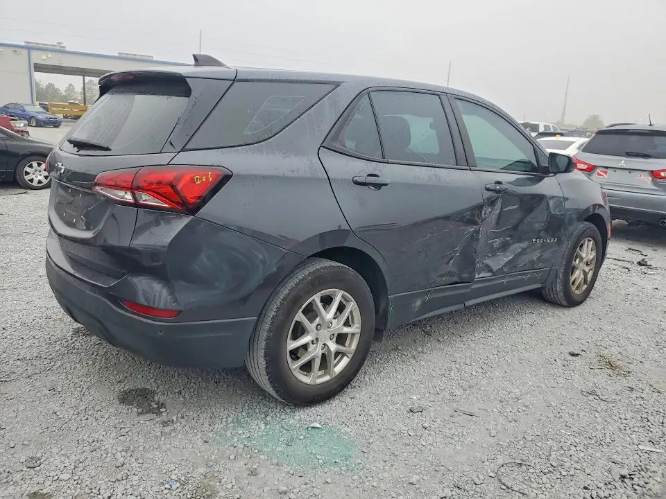 2022 CHEVROLET EQUINOX LS  