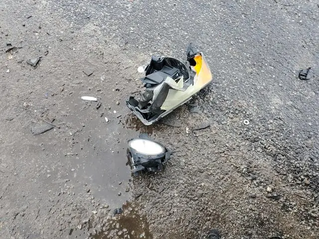 2012 FORD ESCAPE XLS  