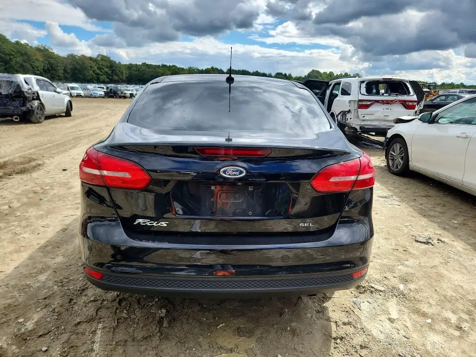 2018 FORD FOCUS SEL  