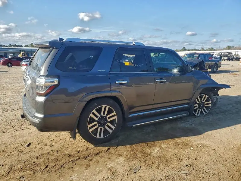 2018 TOYOTA 4RUNNER SR5  