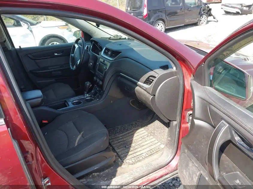 2015 CHEVROLET TRAVERSE 1LT
