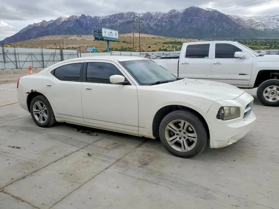 2010 DODGE CHARGER SXT  