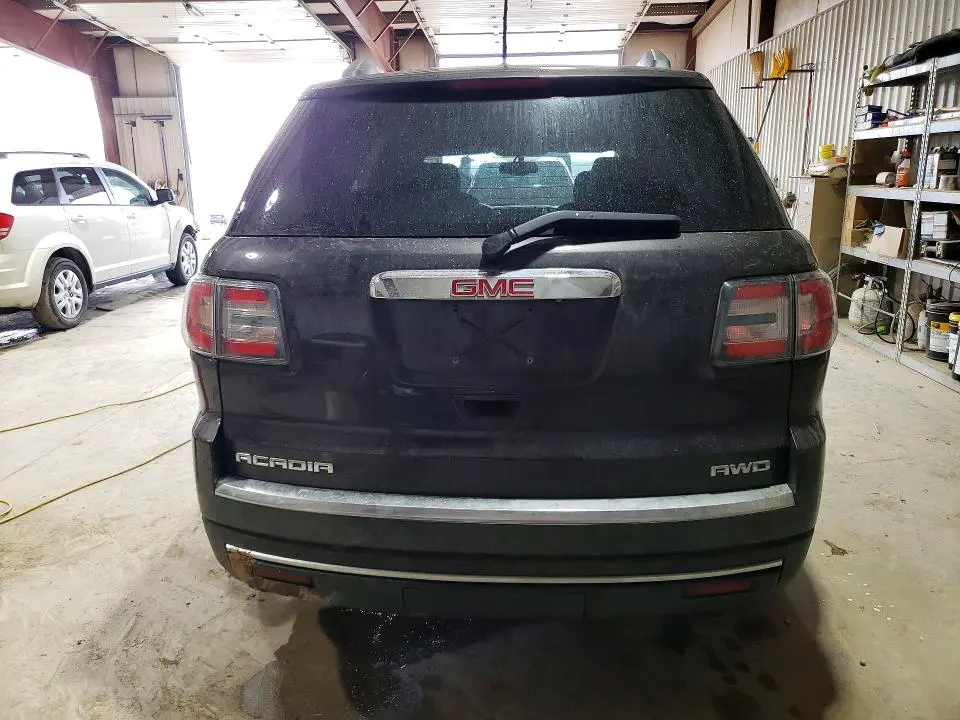 2015 GMC ACADIA SLE  