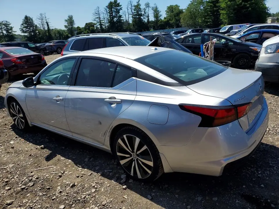 2020 NISSAN ALTIMA SR  