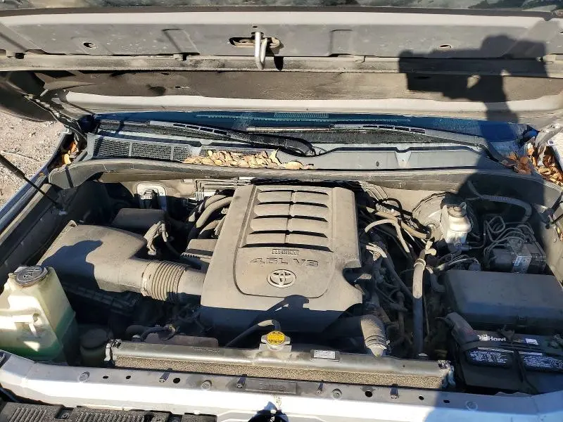 2017 TOYOTA TUNDRA SR5  