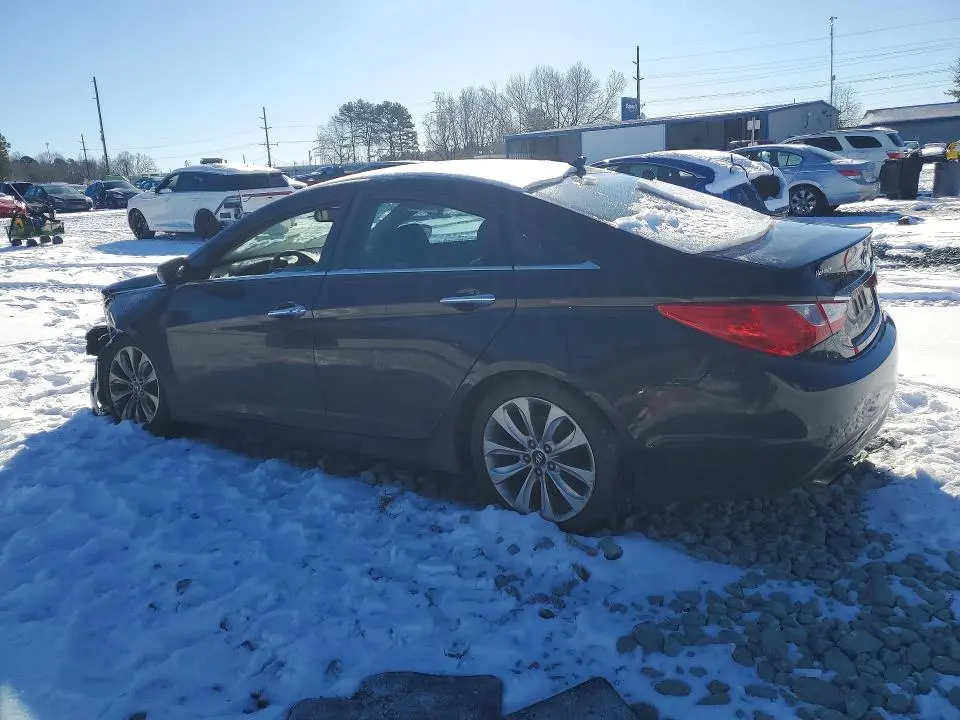 2011 HYUNDAI SONATA SE  