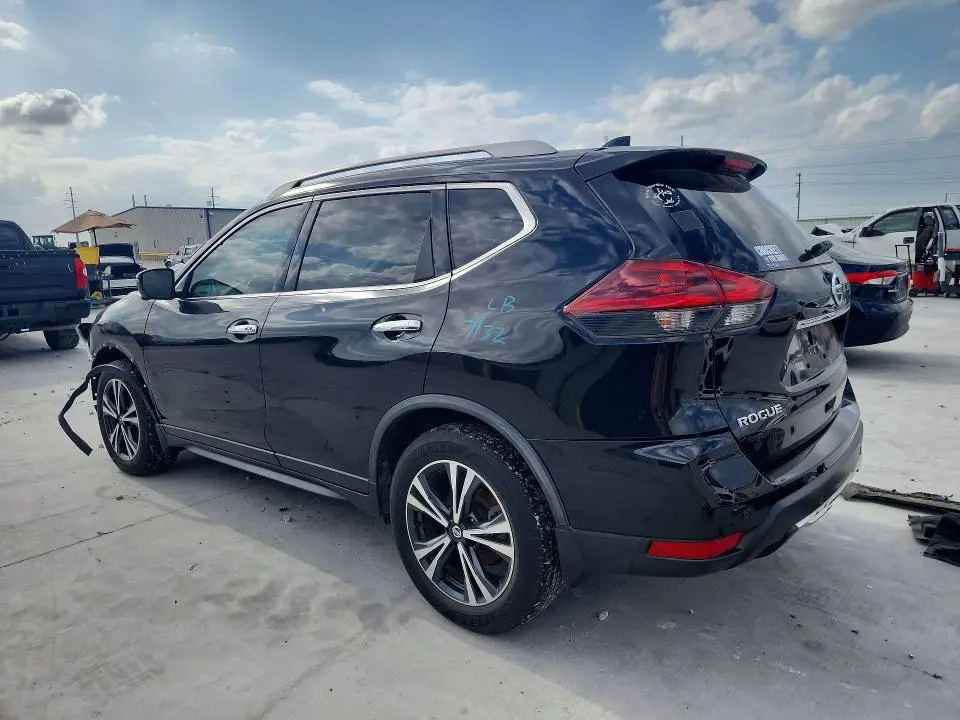 2019 NISSAN ROGUE SV  