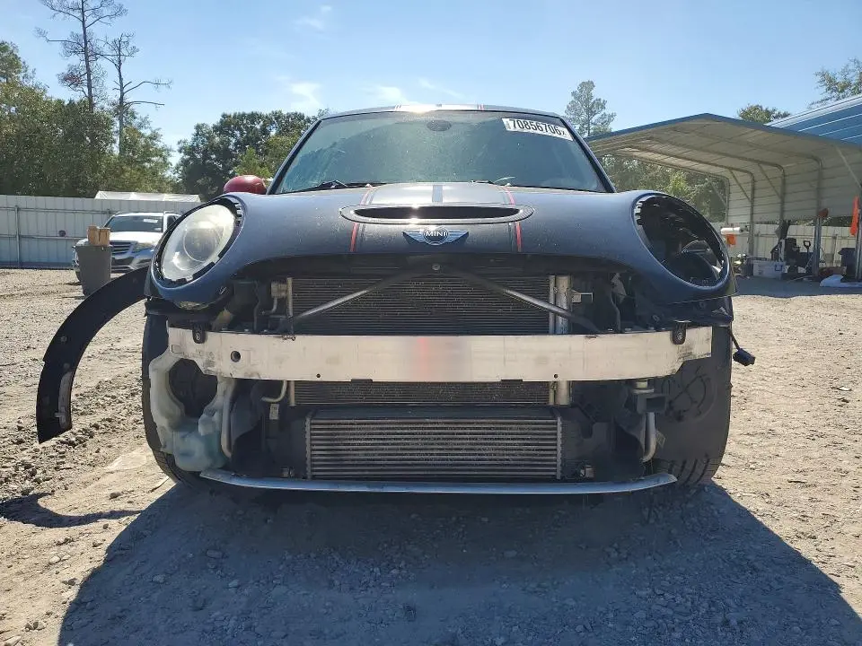 2016 MINI COOPER S  