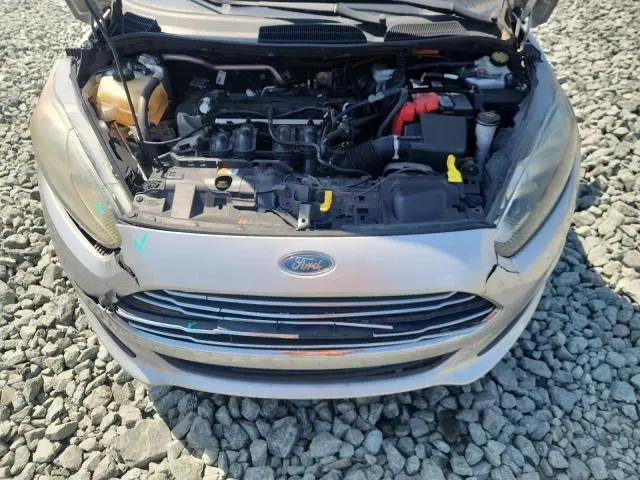 2016 FORD FIESTA SE  