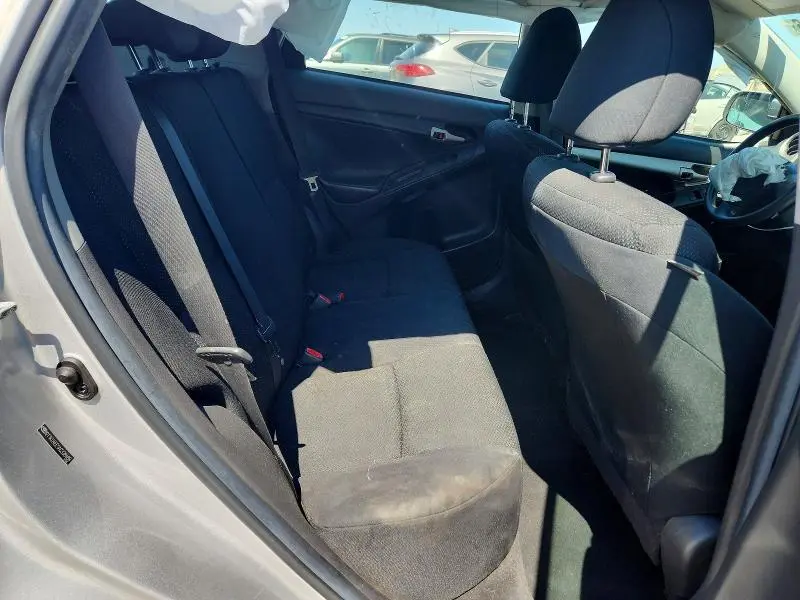 2010 TOYOTA MATRIX BASE  