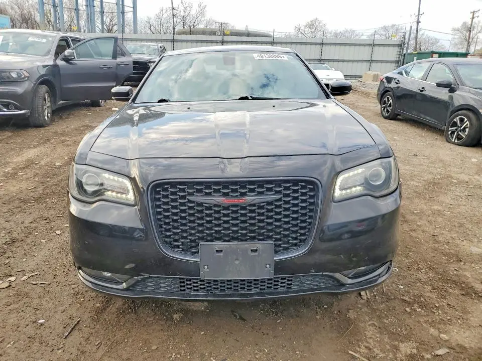 2022 CHRYSLER 300 S  