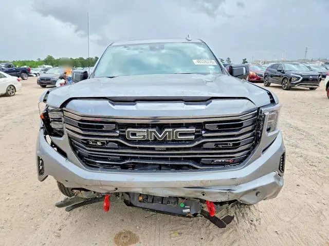 2024 GMC SIERRA K1500 AT4  