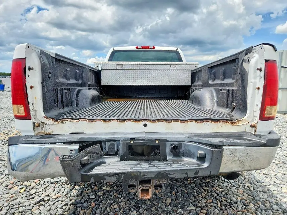 2011 GMC SIERRA C2500 HEAVY DUTY  