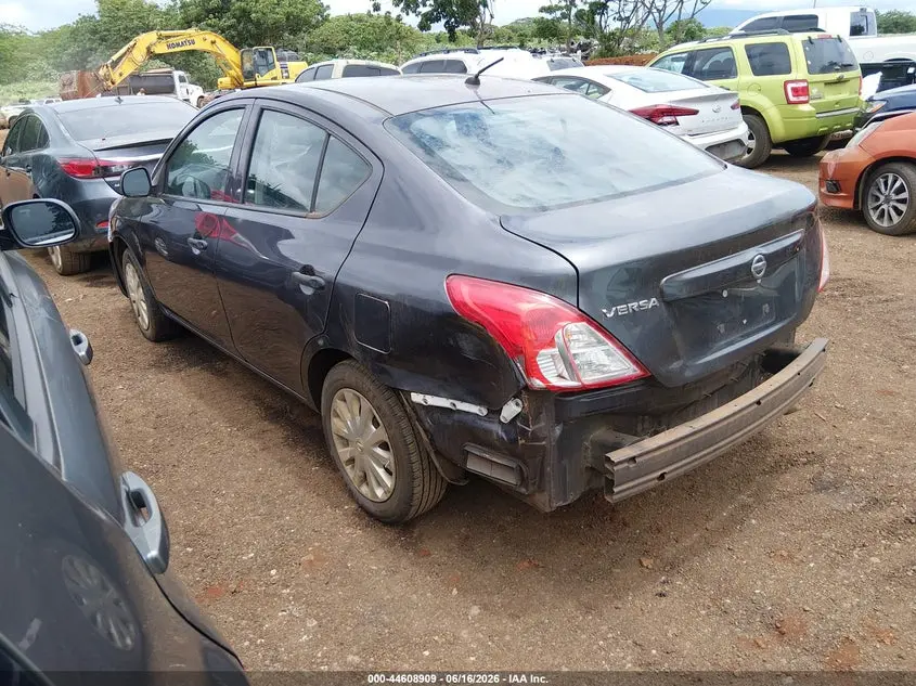 2015 NISSAN VERSA 1.6 S
