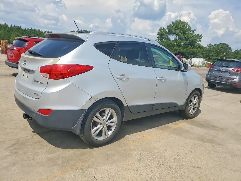 2013 HYUNDAI TUCSON GLS  