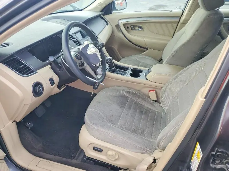 2015 FORD TAURUS SE  