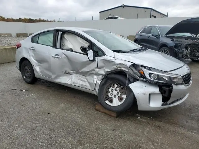2018 KIA FORTE LX  