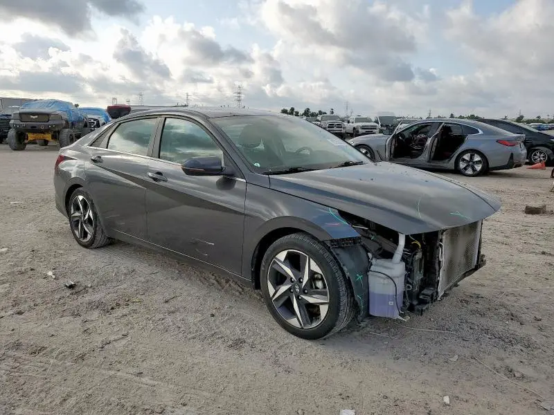 2023 HYUNDAI ELANTRA LIMITED  