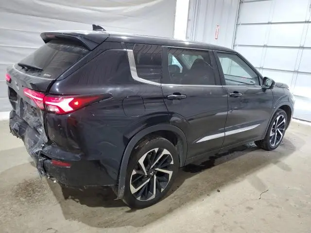 2022 MITSUBISHI OUTLANDER SE  