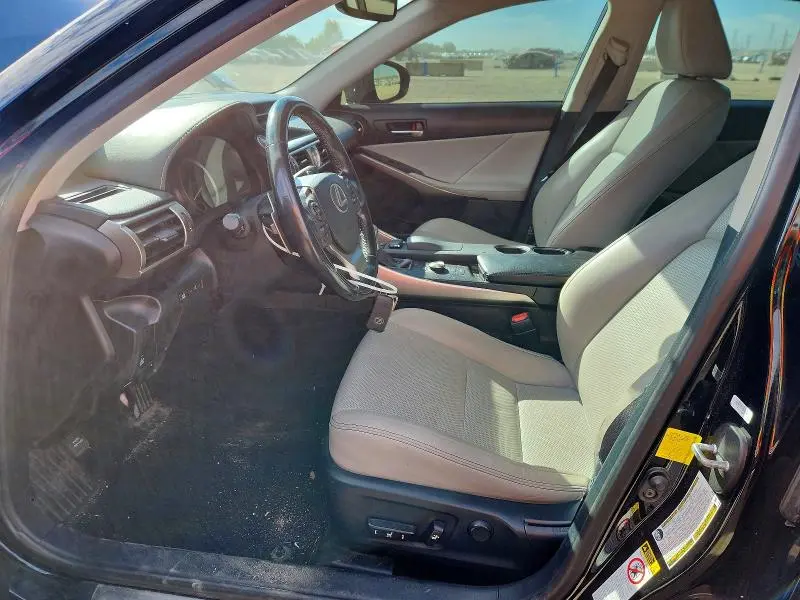 2015 LEXUS IS 250  